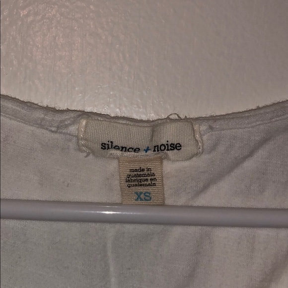 Top - Picture 4 of 4